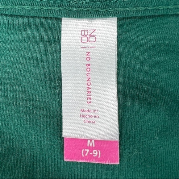 Green Gold Accent Bodysuit Long Sleeve Stretch V Neck Juniors Medium - Picture 7 of 8